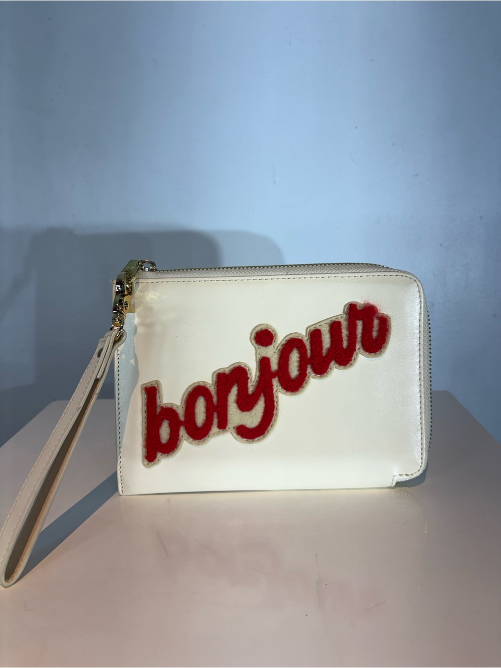 Ban.do Bonjour Cream Zip Wristlet Wallet Card Holder NWOT